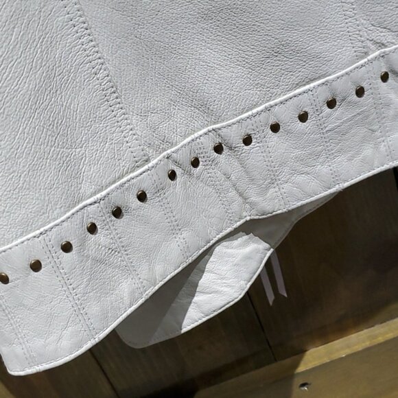 BOSTON PROPER WHITE LEATHER MOTO JACKET WITH STUDS SIZE MEDIUM - Picture 16 of 16